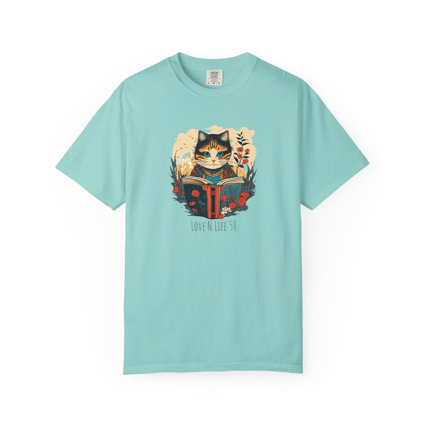 Cat Lover's Unisex T-Shirt - Comfort Colors Made in U.S.A.