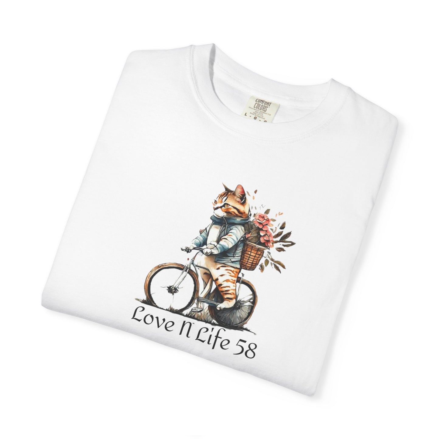 Cat Lovers Bicycle Unisex T-Shirt - Comfort Colors Made in U.S.A.