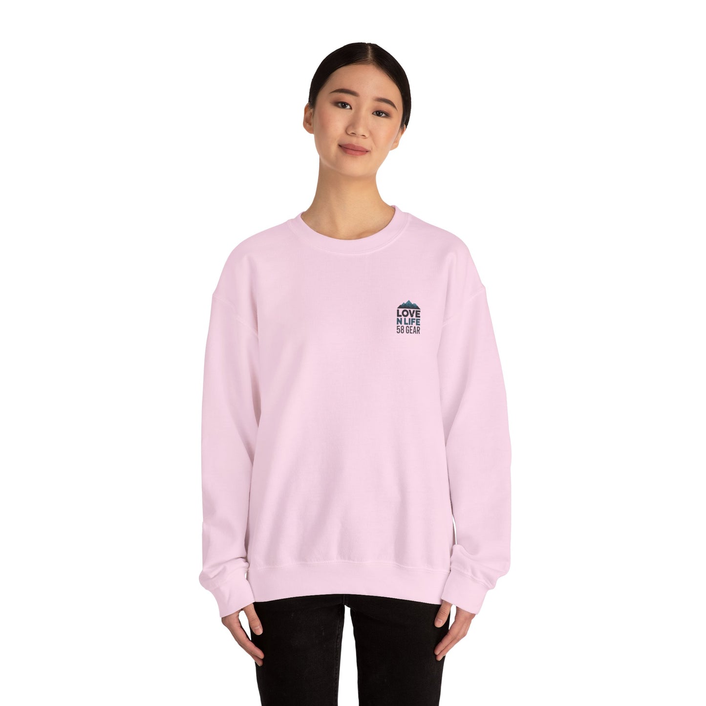 Adventure Sweatshirt Gildan
