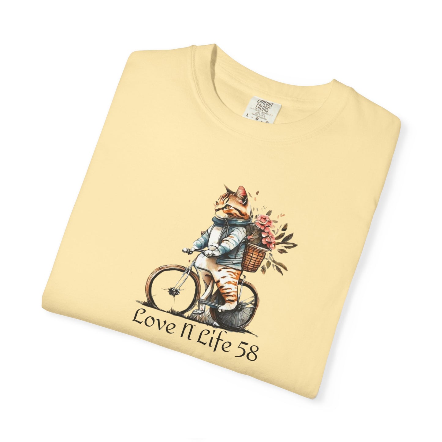 Cat Lovers Bicycle Unisex T-Shirt - Comfort Colors Made in U.S.A.