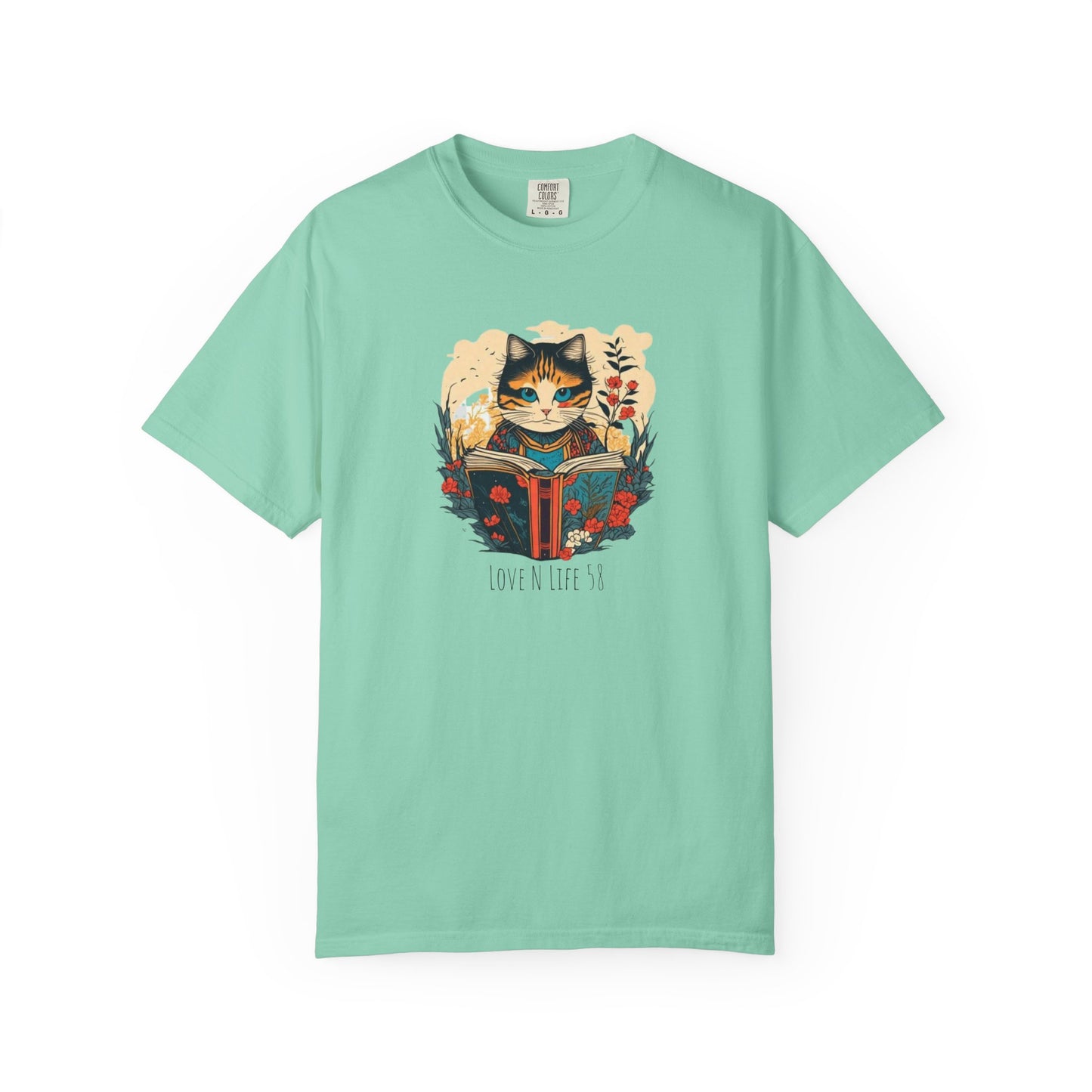 Cat Lover's Unisex T-Shirt - Comfort Colors Made in U.S.A.