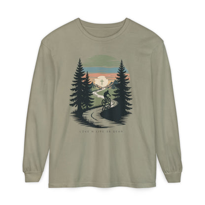Mountain Biking Scenic Trail Sunset Long Sleeve Unisex Tee