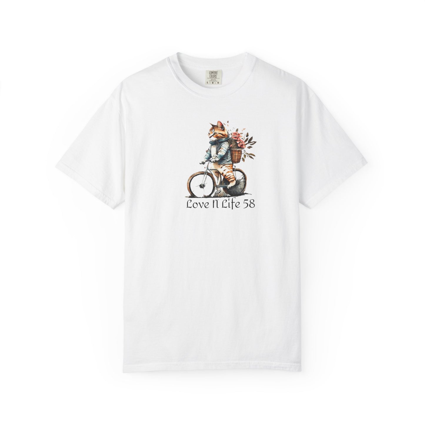 Cat Lovers Bicycle Unisex T-Shirt - Comfort Colors Made in U.S.A.