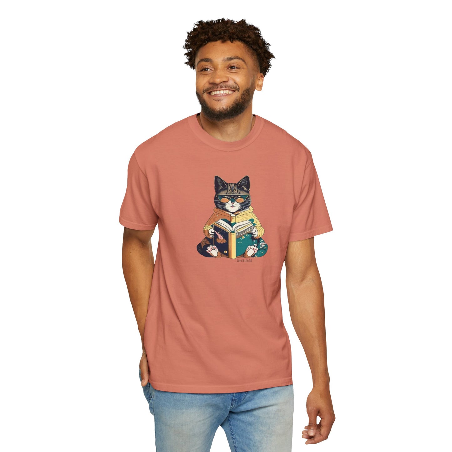 Cat Lover's Tee
