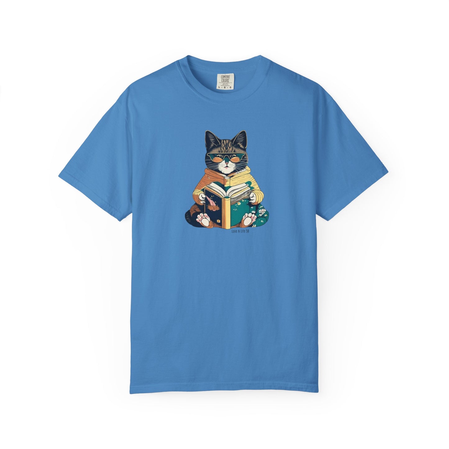 Cat Lover's Tee