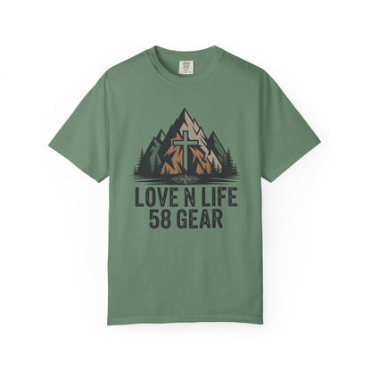'Love N Life 58 Gear' Mountain Cross Christian Short Sleeve Tee