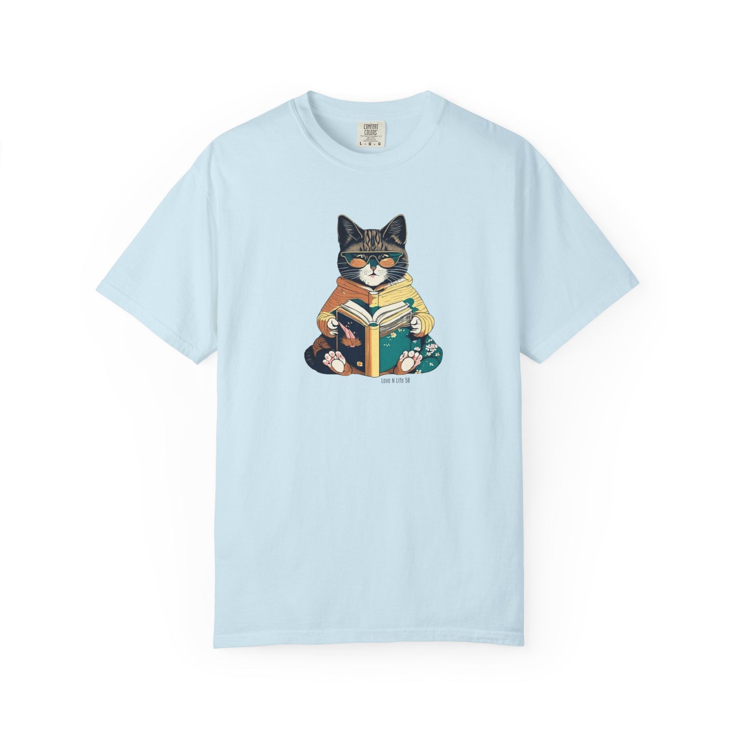 Cat Lover's Tee