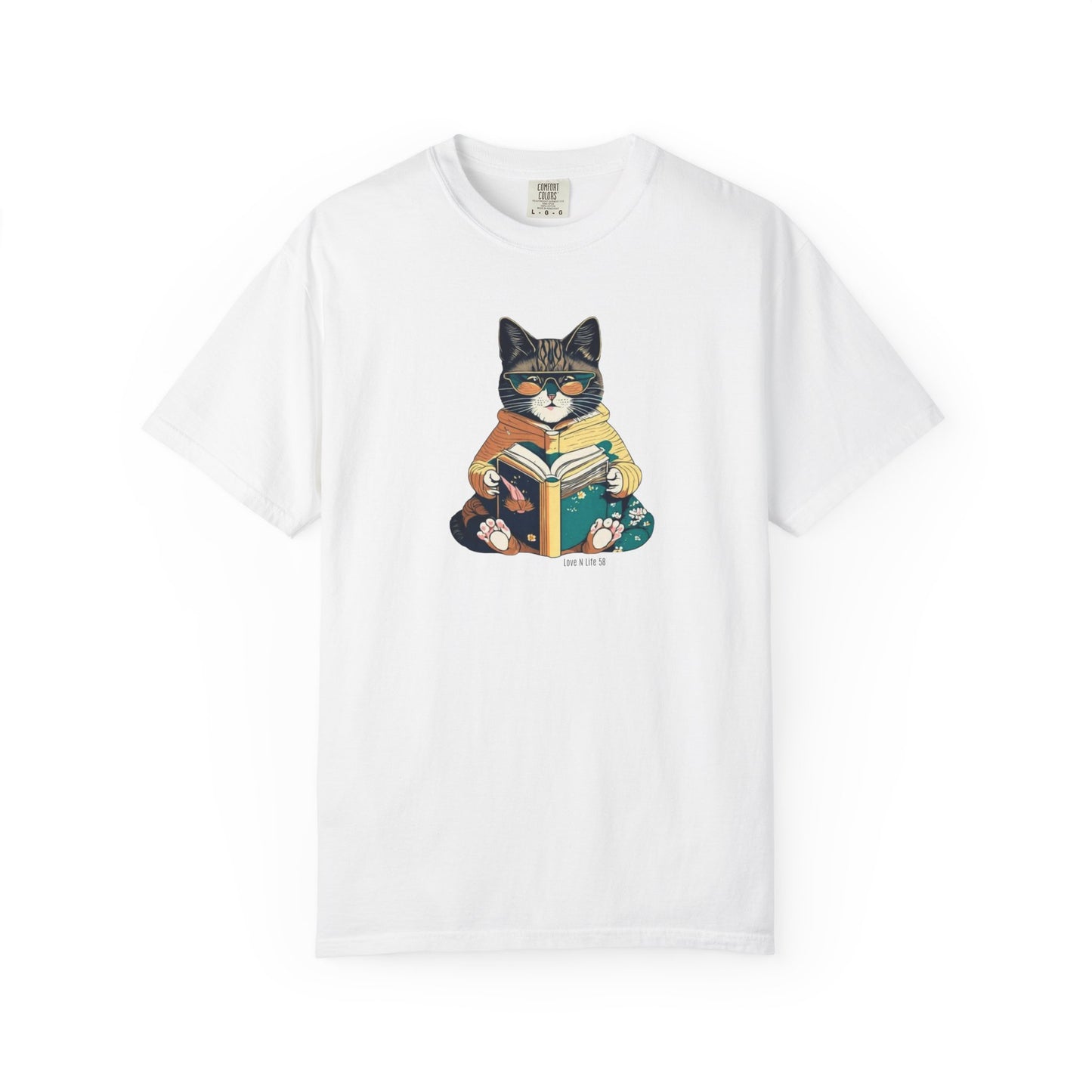 Cat Lover's Tee