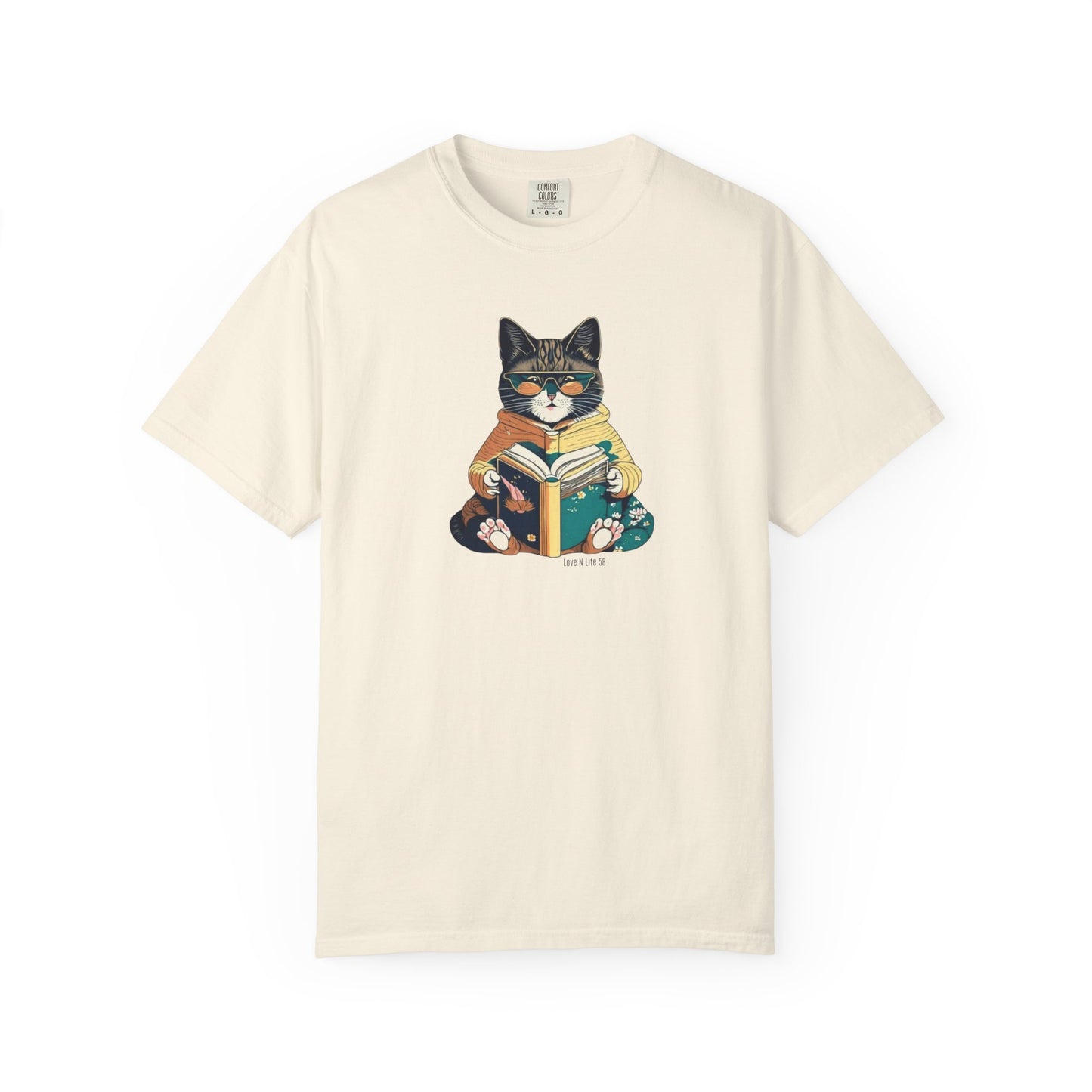 Cat Lover's Tee