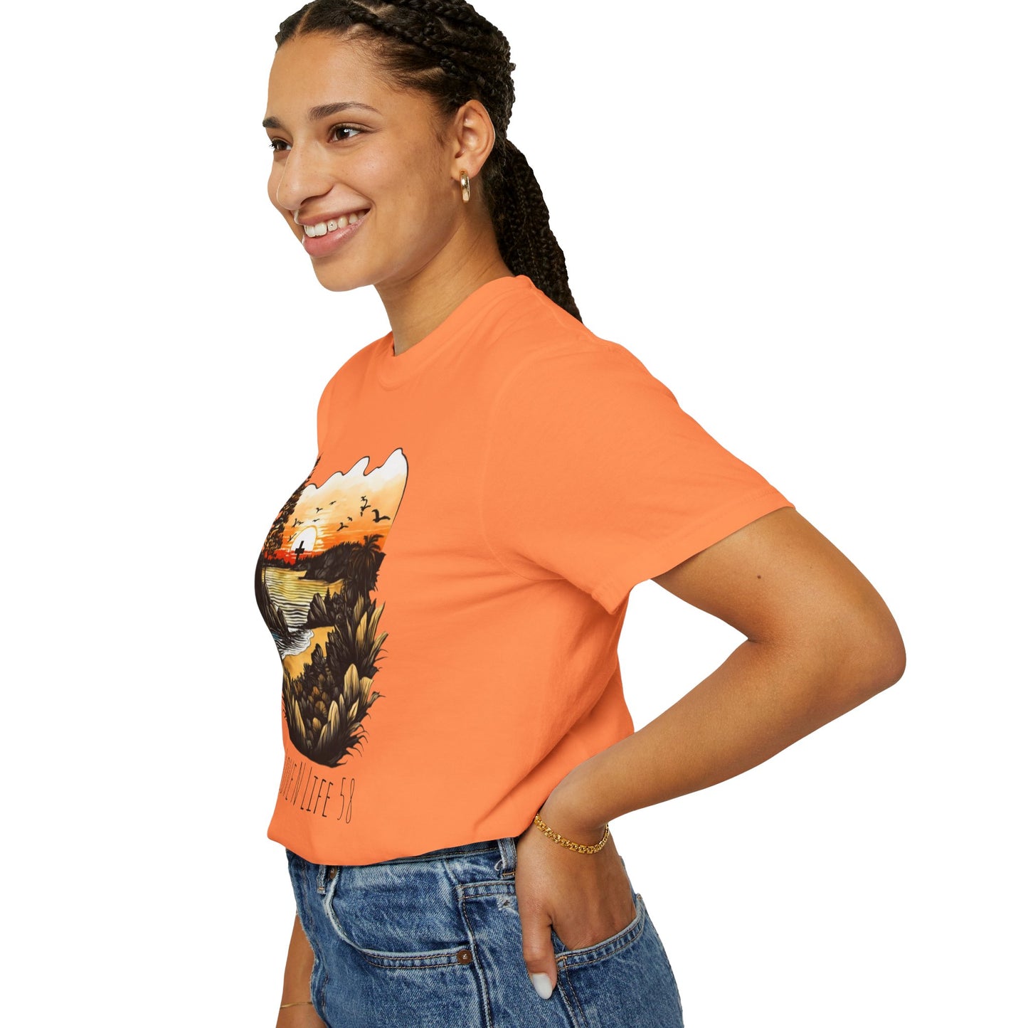 Love N Life Sunset Cross Tee - Color Comforts
