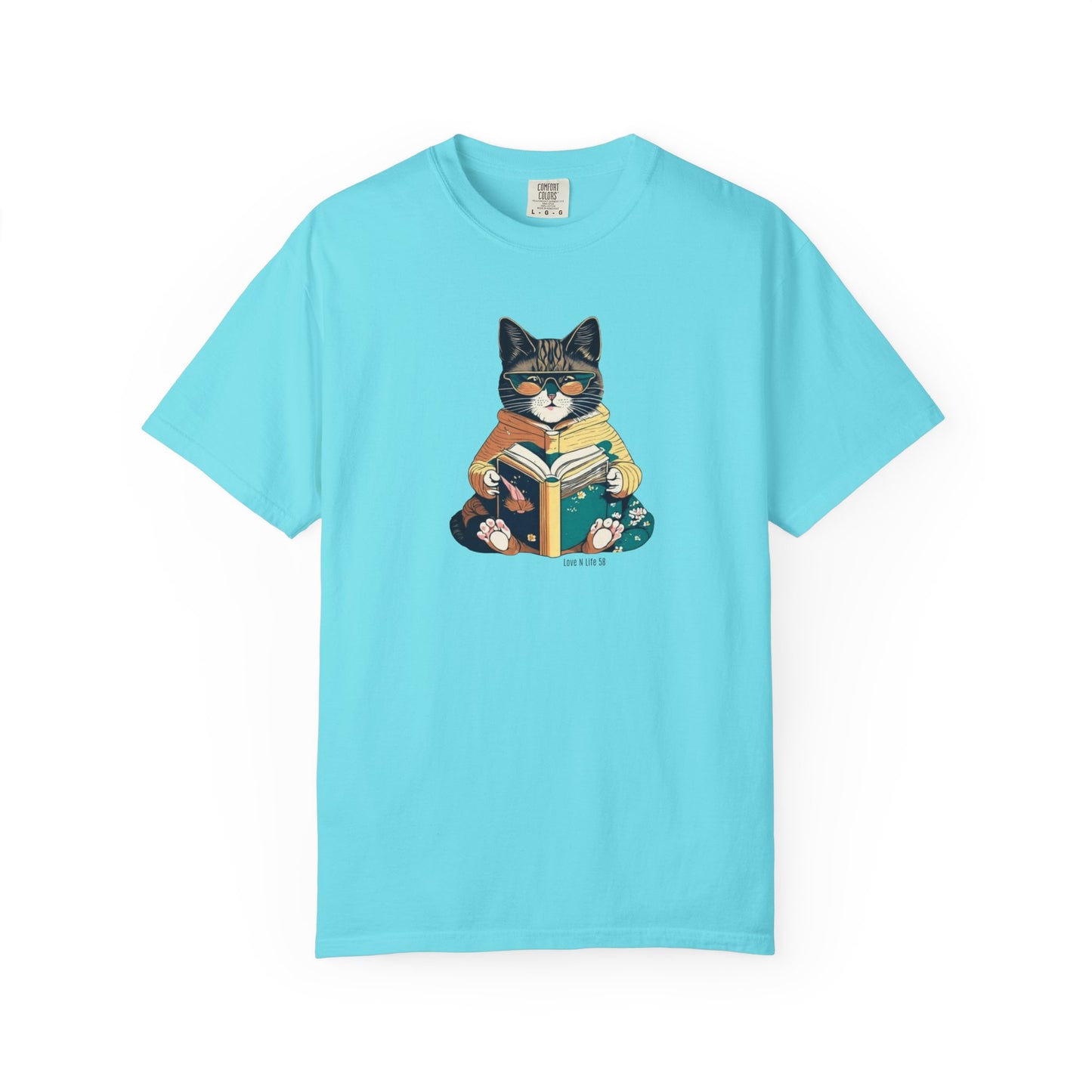 Cat Lover's Tee